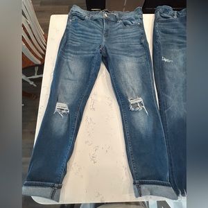 American Eagle Mid Rise 10S Jeans